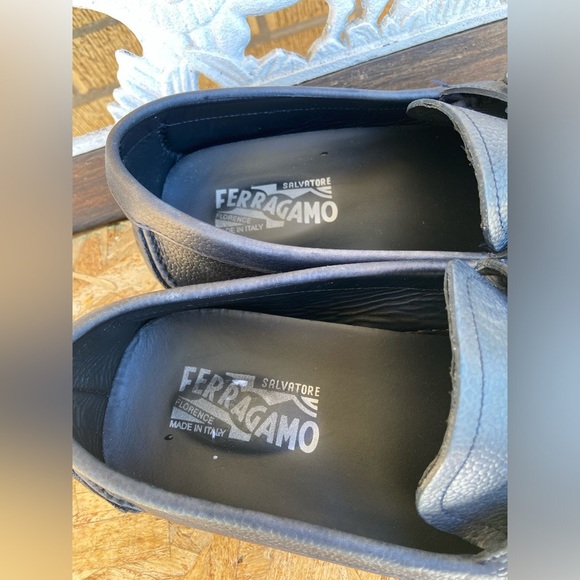 Ferragamo shoes - Picture 3 of 13